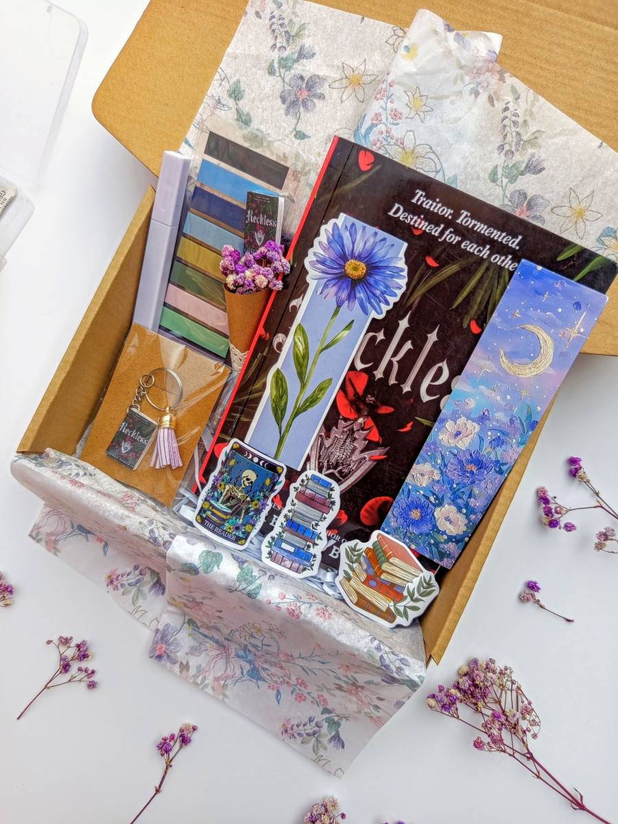 Dream Book Hamper "Reckless"