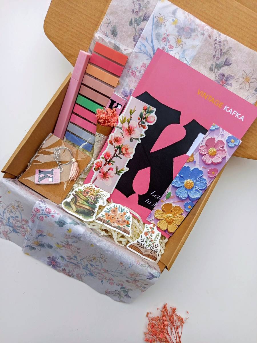 Dream Book Hamper "Letters to Milena"