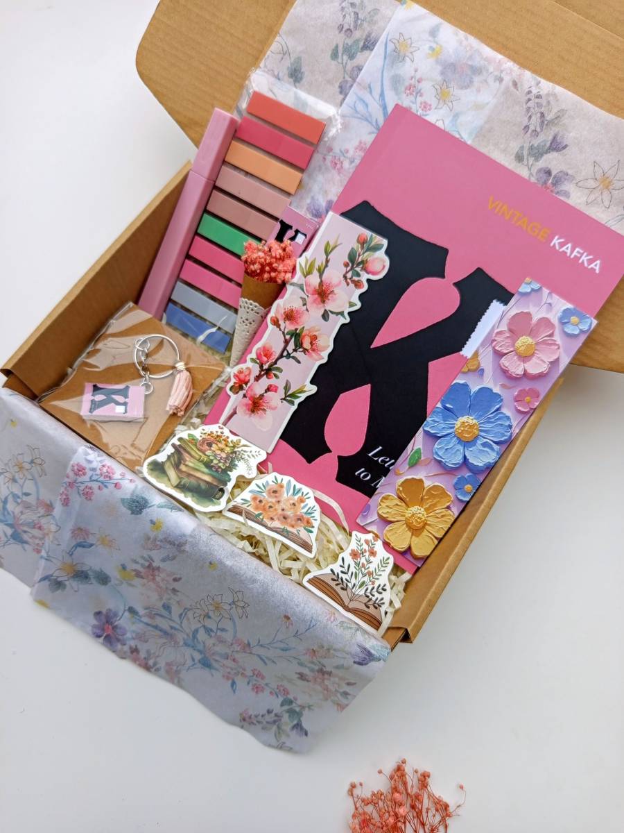 Dream Book Hamper "Letters to Milena" - Image 2